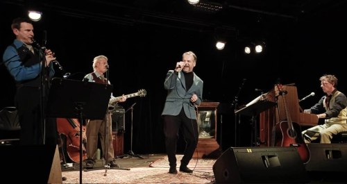 4 garçon dans l'Vian