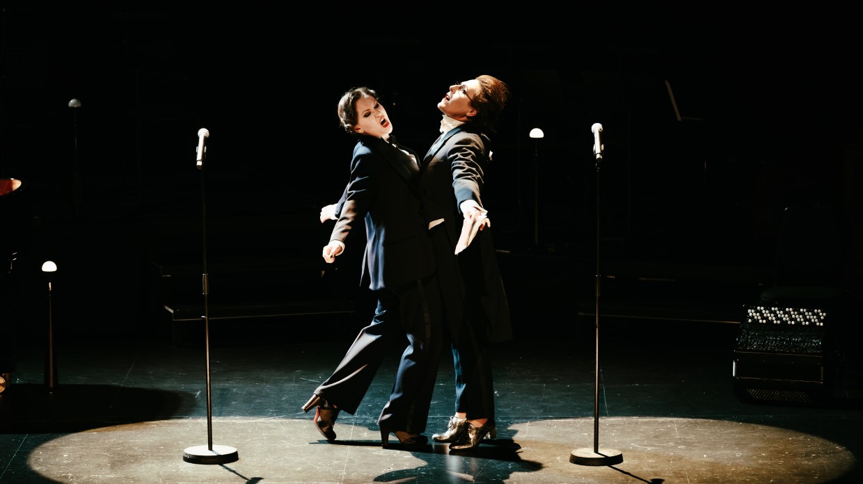 Éléonore Pancrazi et Lucile Richardot