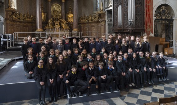 Les enfants de l'École maîtrisienne